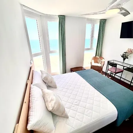 Gatu Esmeralda Apartamento